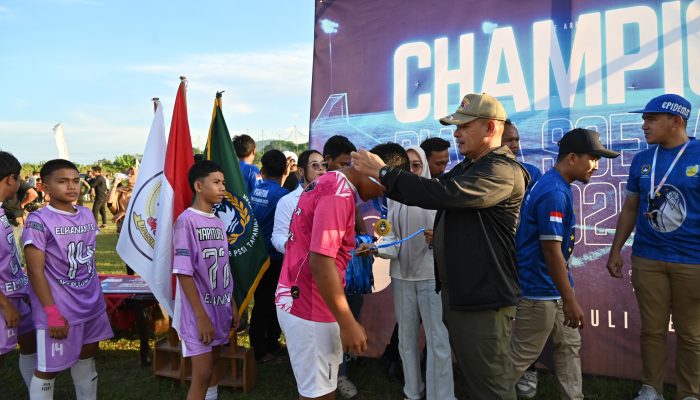 Wakil Bupati Tapteng Tutup Event Piala Soeratin di Pinangsori, Ini Daftar Juaranya